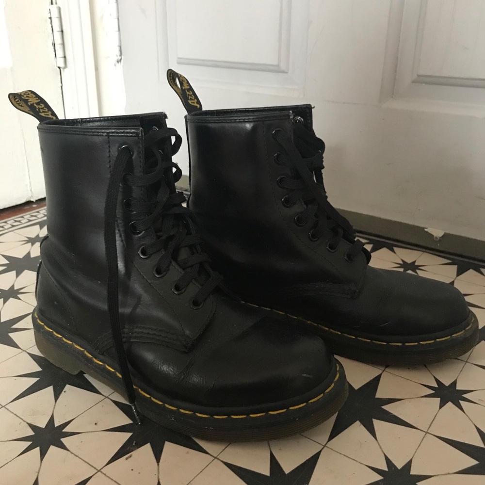 Doc Marten black 1460 boots